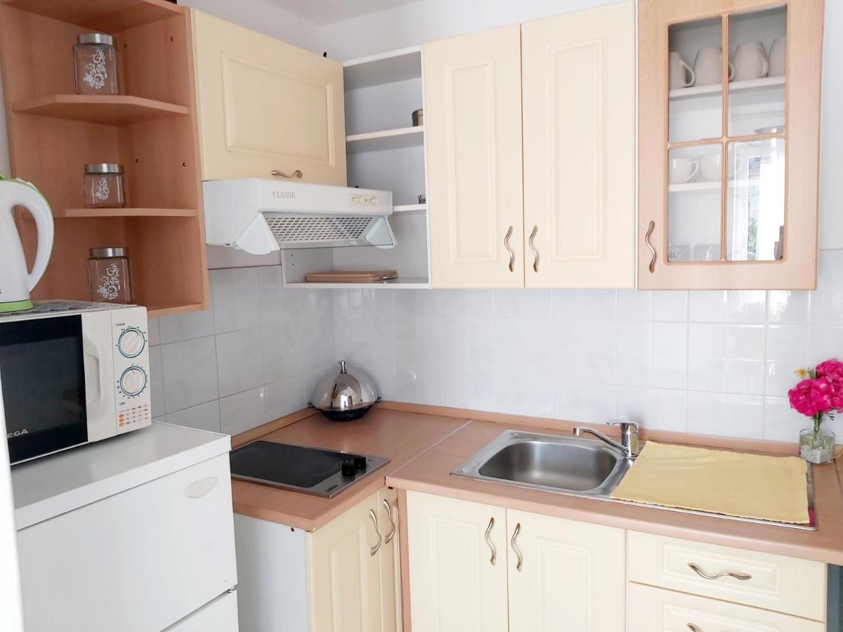 Villa Kale Apartments 斯拉汀 外观 照片