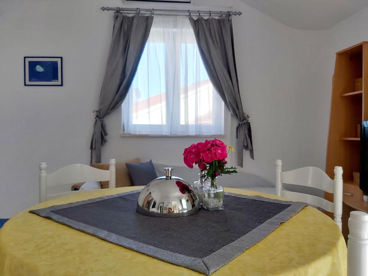 Villa Kale Apartments 斯拉汀 外观 照片