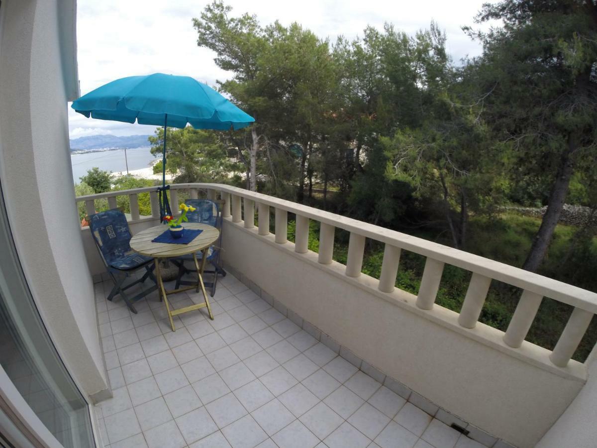 Villa Kale Apartments 斯拉汀 外观 照片