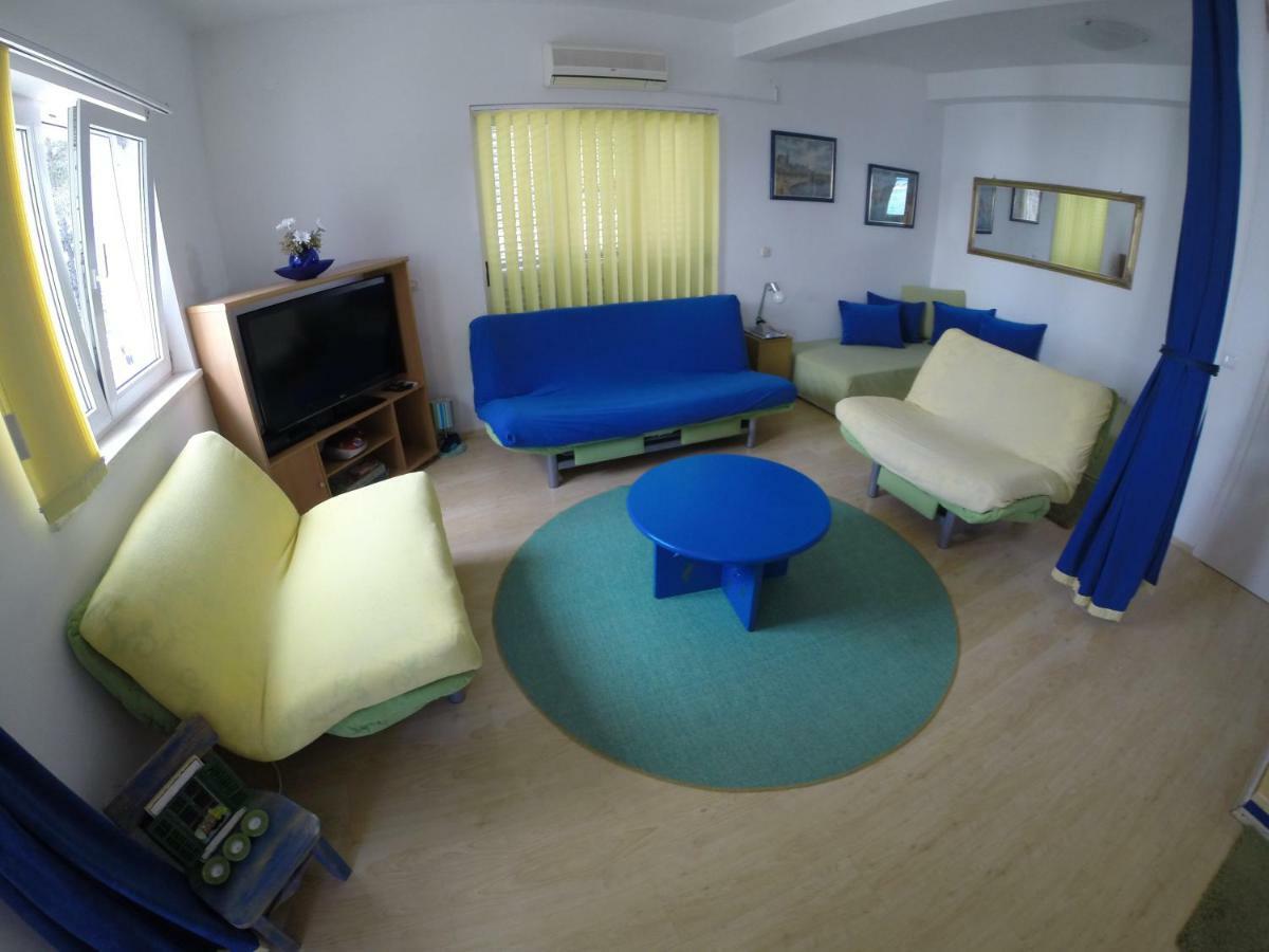 Villa Kale Apartments 斯拉汀 外观 照片